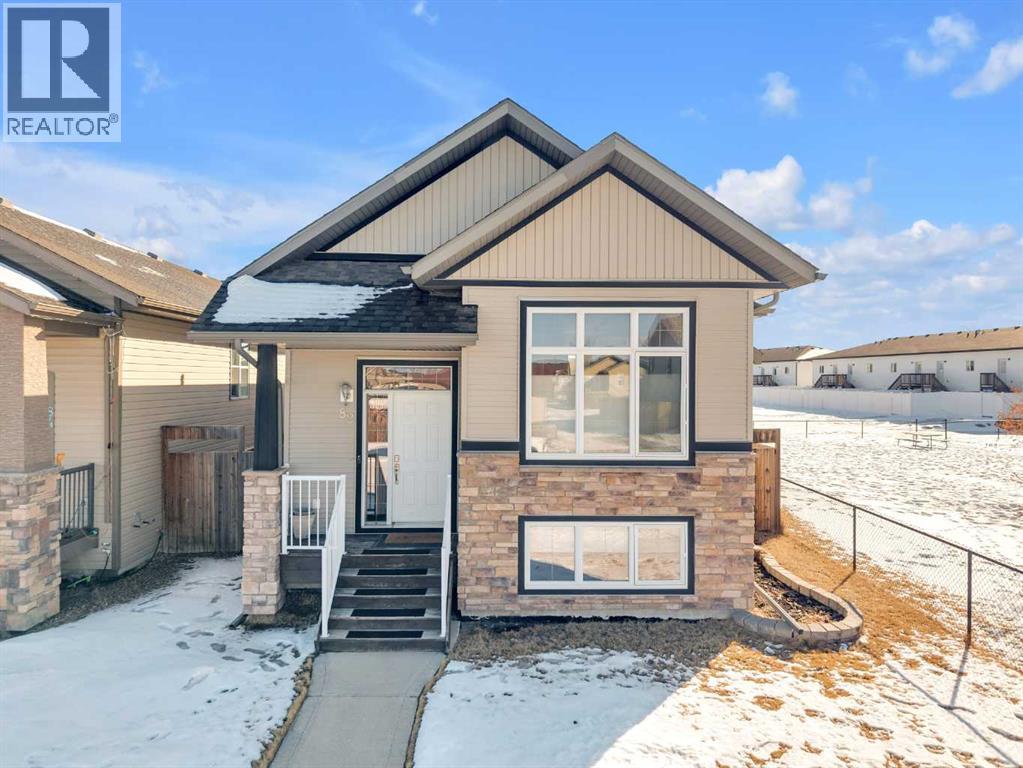 82 Mackenzie Crescent, Lacombe, Alberta  T4L 0B2 - Photo 1 - A2294474