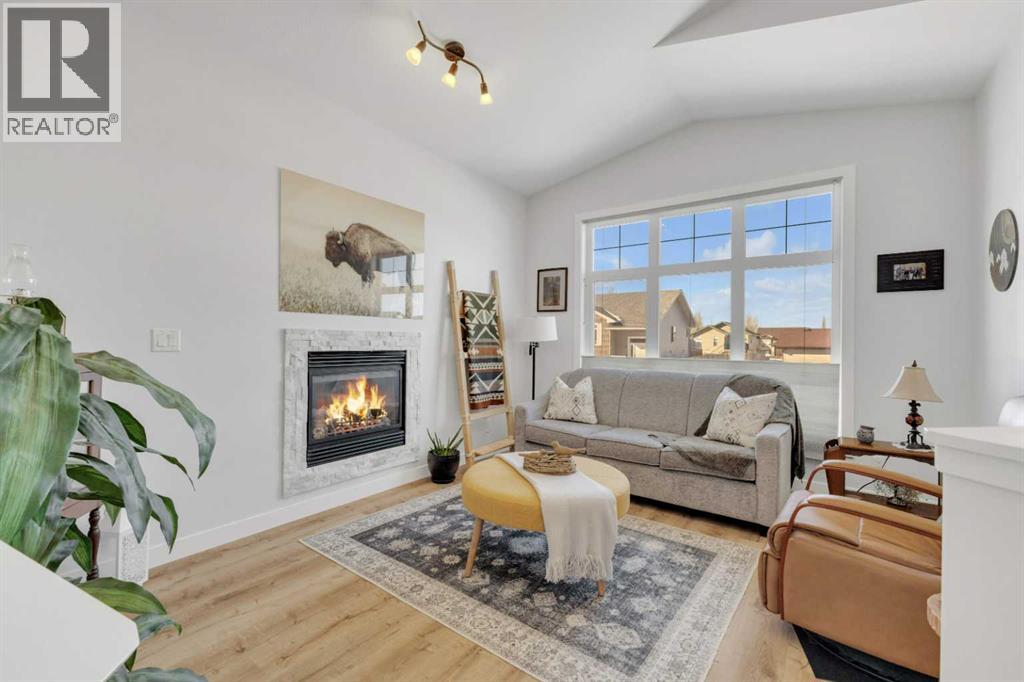 82 Mackenzie Crescent, Lacombe, Alberta  T4L 0B2 - Photo 5 - A2294474