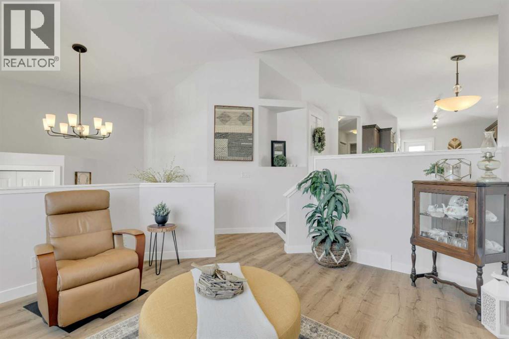 82 Mackenzie Crescent, Lacombe, Alberta  T4L 0B2 - Photo 7 - A2294474