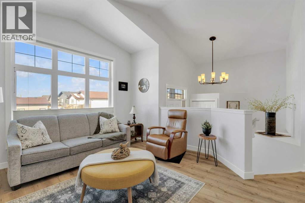 82 Mackenzie Crescent, Lacombe, Alberta  T4L 0B2 - Photo 6 - A2294474