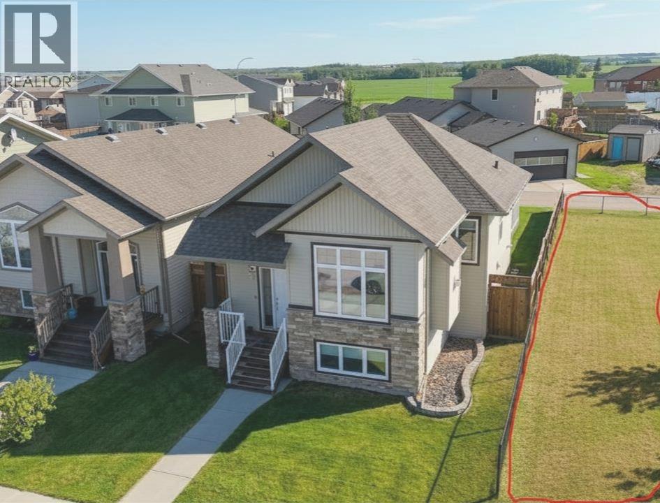 82 Mackenzie Crescent, Lacombe, Alberta  T4L 0B2 - Photo 27 - A2294474