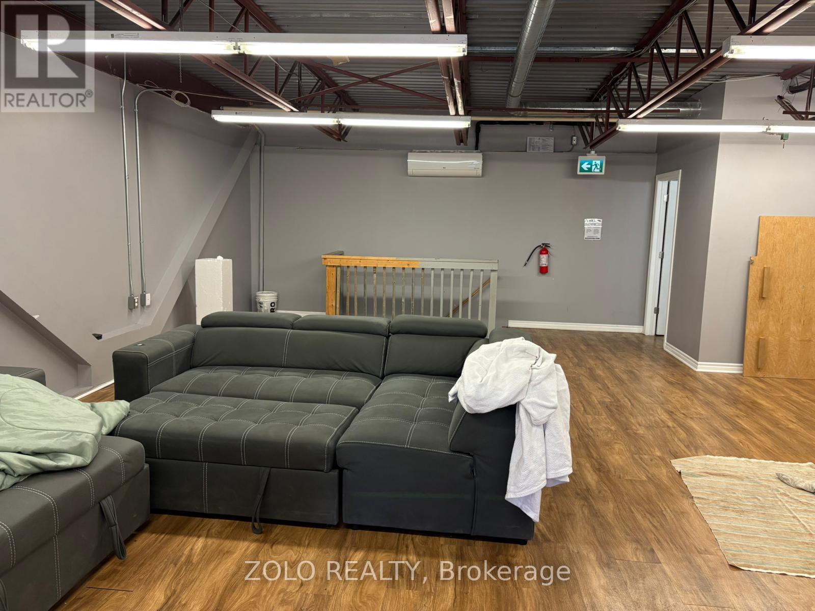 7 - 5509 Canotek Road, Ottawa, Ontario  K1J 9J8 - Photo 2 - X12907036