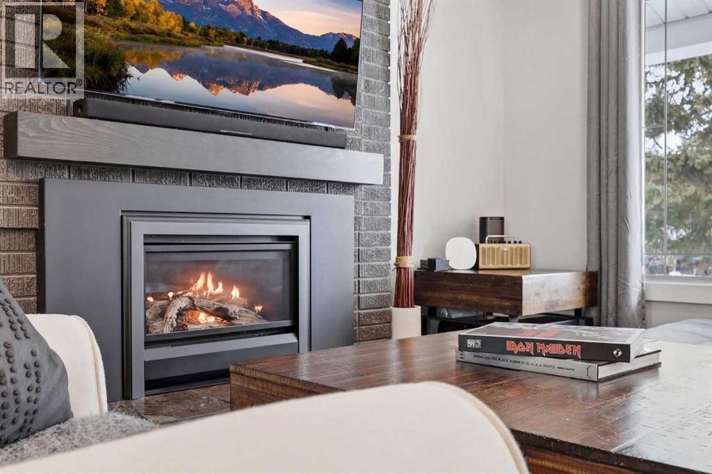 1015 Maplecroft Road SE, Calgary, Alberta  T2J 1W9 - Photo 14 - A2293500