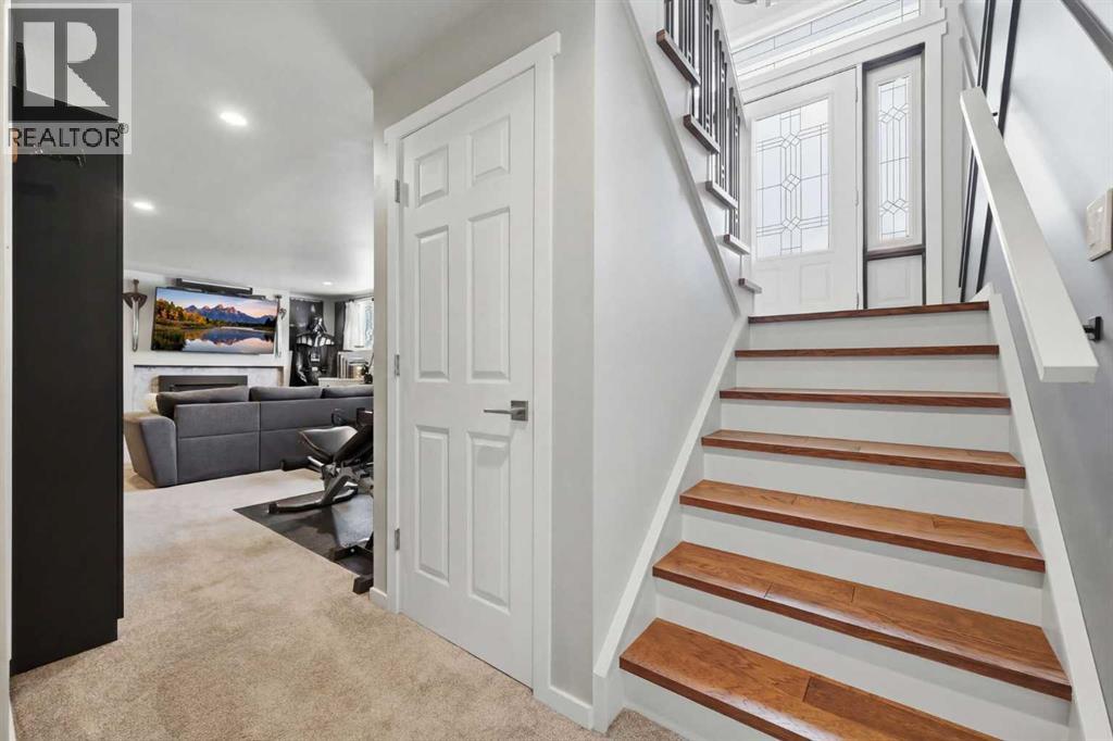 1015 Maplecroft Road SE, Calgary, Alberta  T2J 1W9 - Photo 33 - A2293500