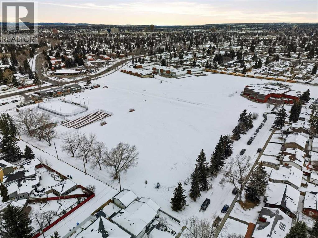 1015 Maplecroft Road SE, Calgary, Alberta  T2J 1W9 - Photo 50 - A2293500