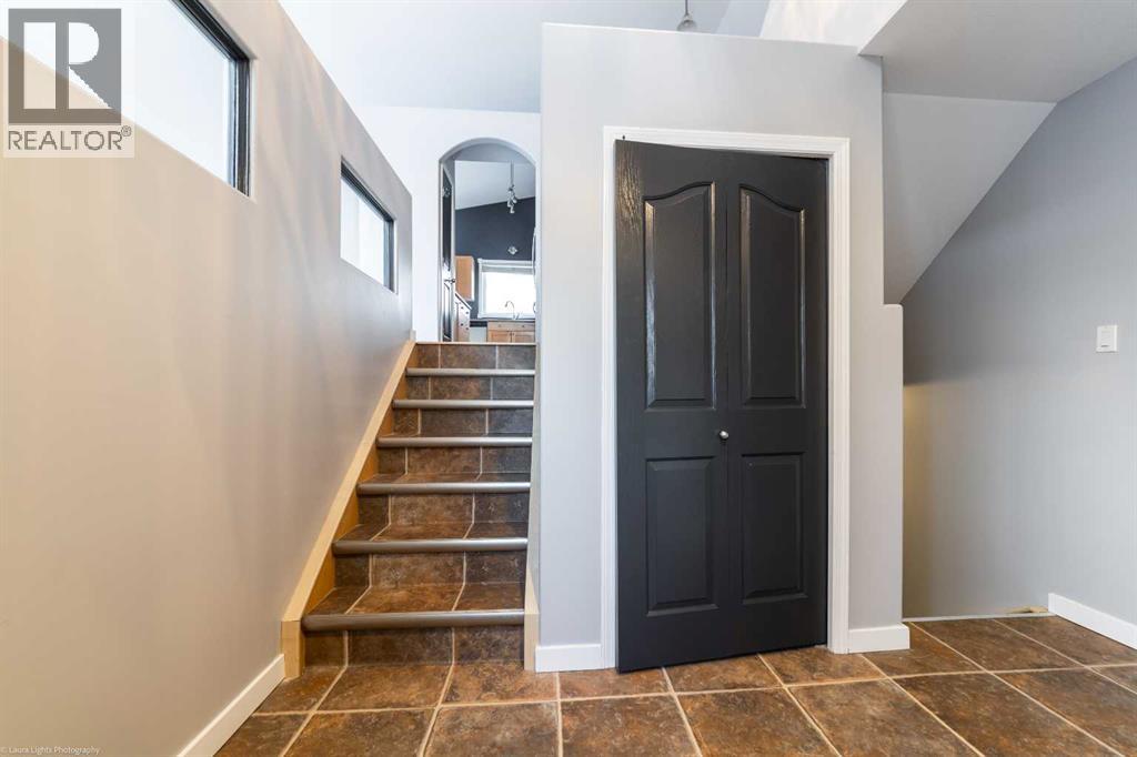 6105 21 Street, Lloydminster, Alberta  T9V 3J7 - Photo 5 - A2277287