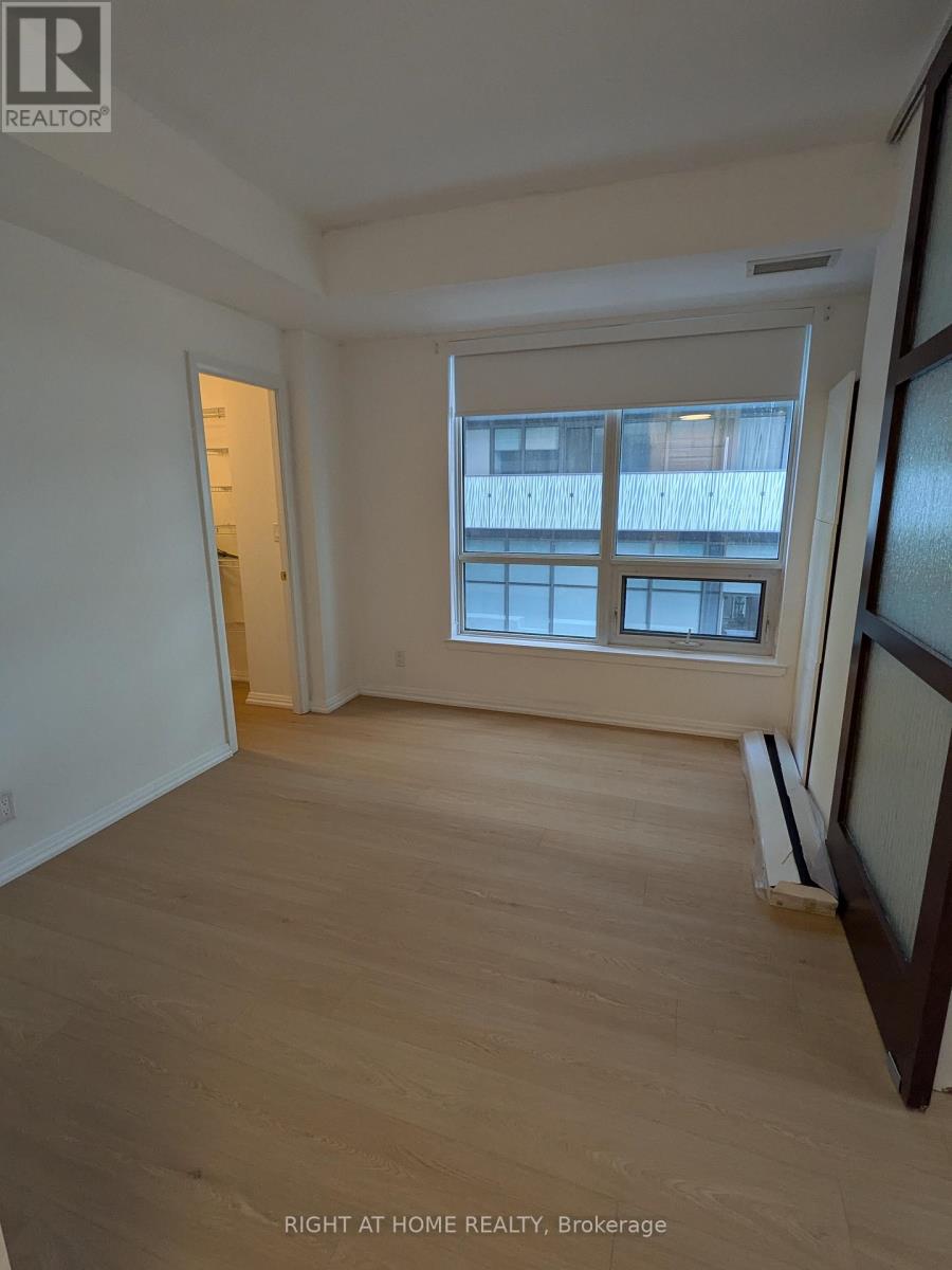 517 - 35 Hayden Street, Toronto, Ontario  M4Y 3C3 - Photo 13 - C12907030