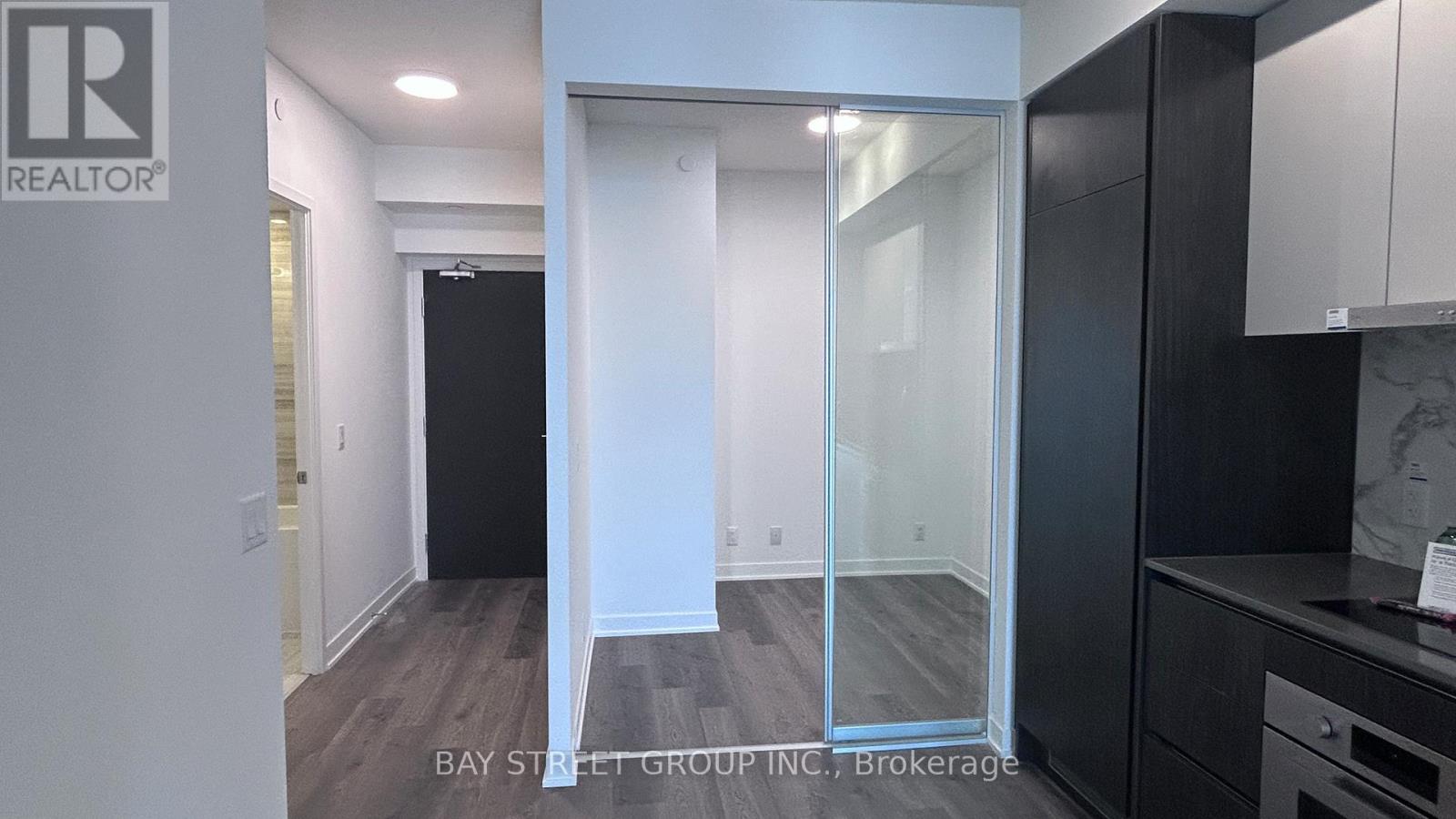 4308 - 180 Front Street E, Toronto, Ontario  M5A 0A9 - Photo 10 - C12907038