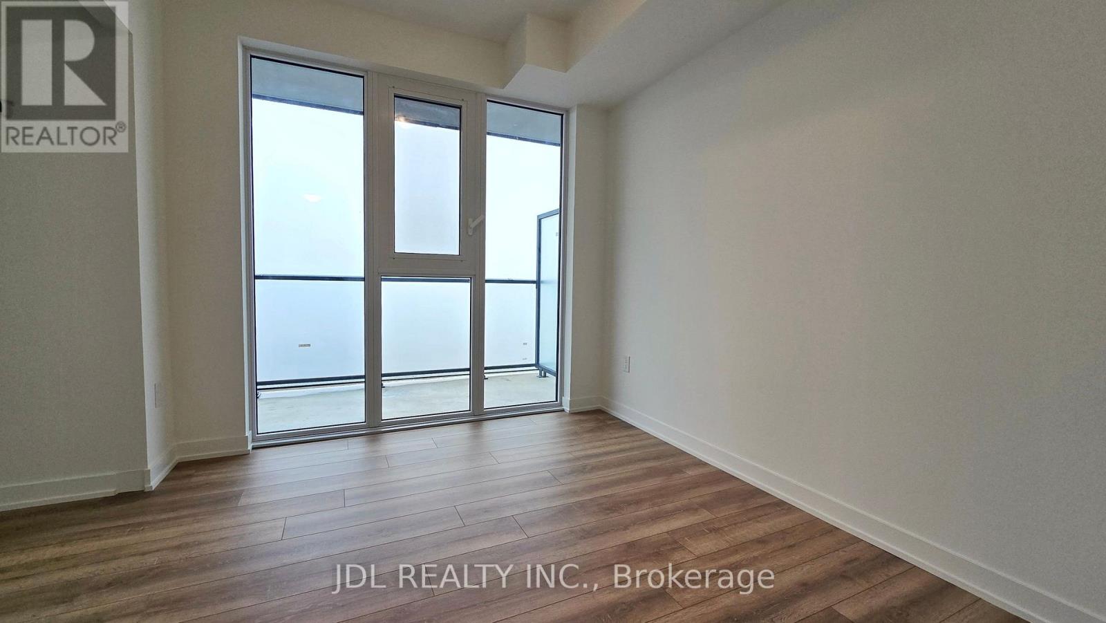 3303 - 634 Church Street, Toronto, Ontario  M4Y 2G3 - Photo 3 - C12907044