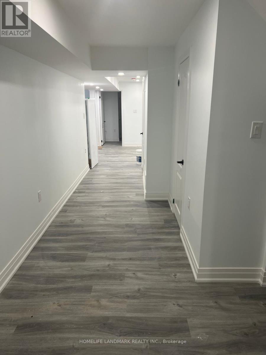 Bsmnt - 88 Villadowns Trail, Brampton, Ontario  L6R 3Y9 - Photo 4 - W12907034