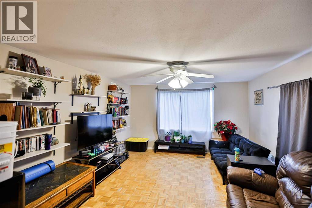 111 11 Street, Fort Macleod, Alberta  T0K 0Z0 - Photo 7 - A2294302