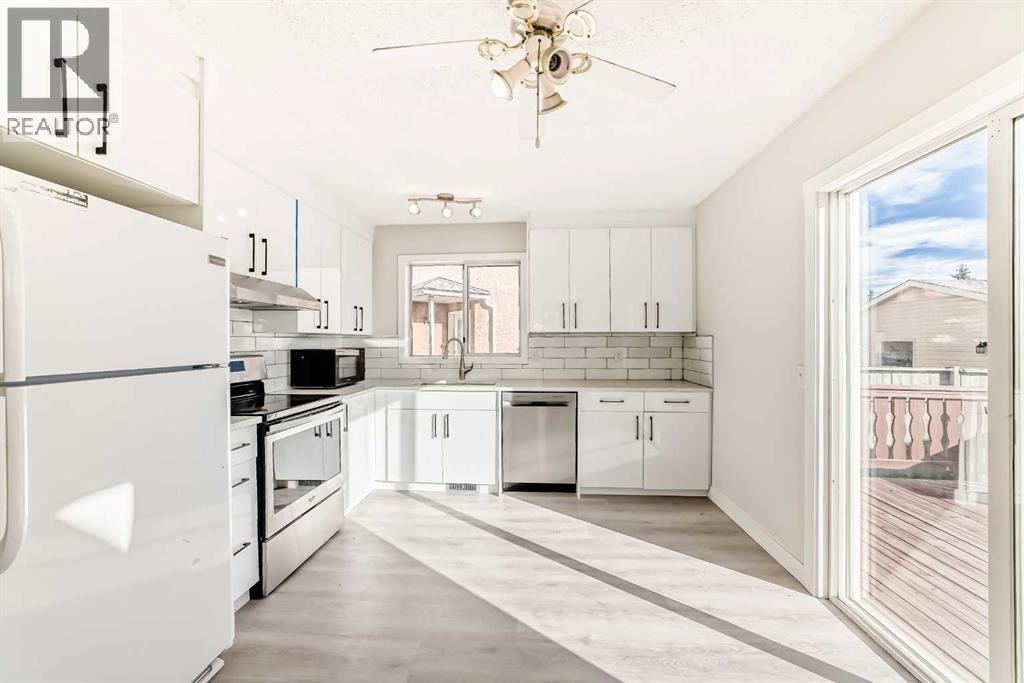 120 Martinview Close NE, Calgary, Alberta  T3J 2R8 - Photo 8 - A2276775