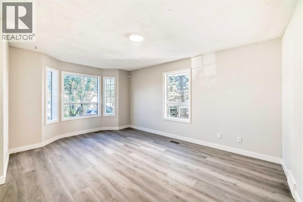 120 Martinview Close NE, Calgary, Alberta  T3J 2R8 - Photo 6 - A2276775