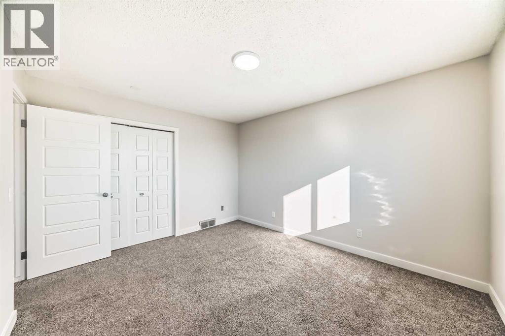 120 Martinview Close NE, Calgary, Alberta  T3J 2R8 - Photo 20 - A2276775