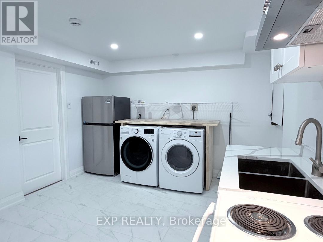 Bsmnt - 270 Highview Crescent, London South, Ontario  N6J 4E3 - Photo 10 - X12907042