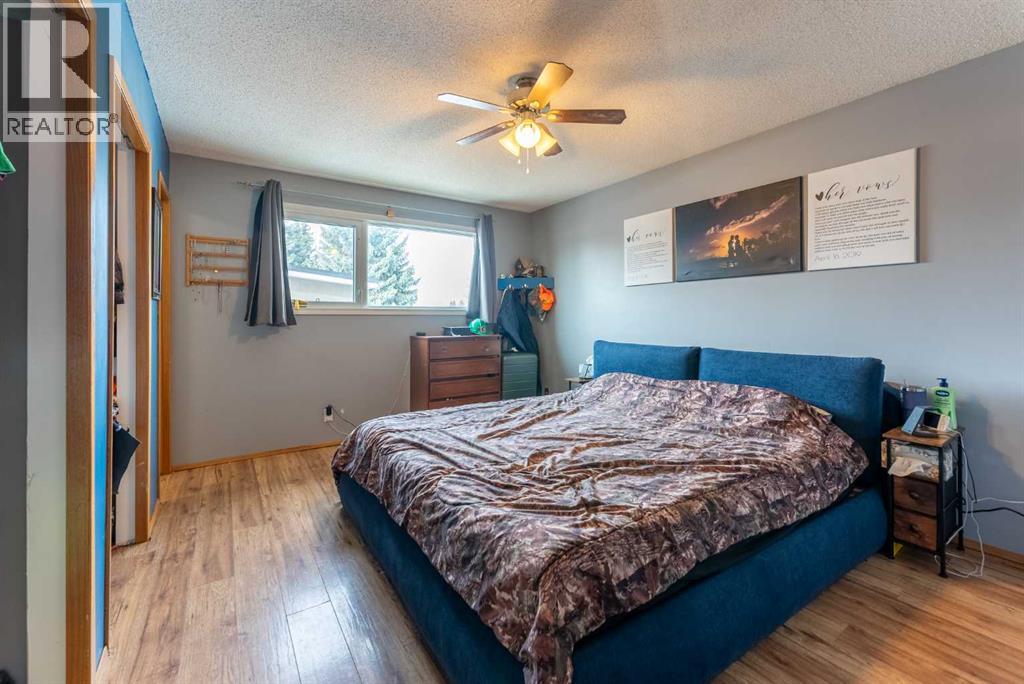 2 Honeysuckle Road N, Lethbridge, Alberta  T1H 4J9 - Photo 15 - A2293917