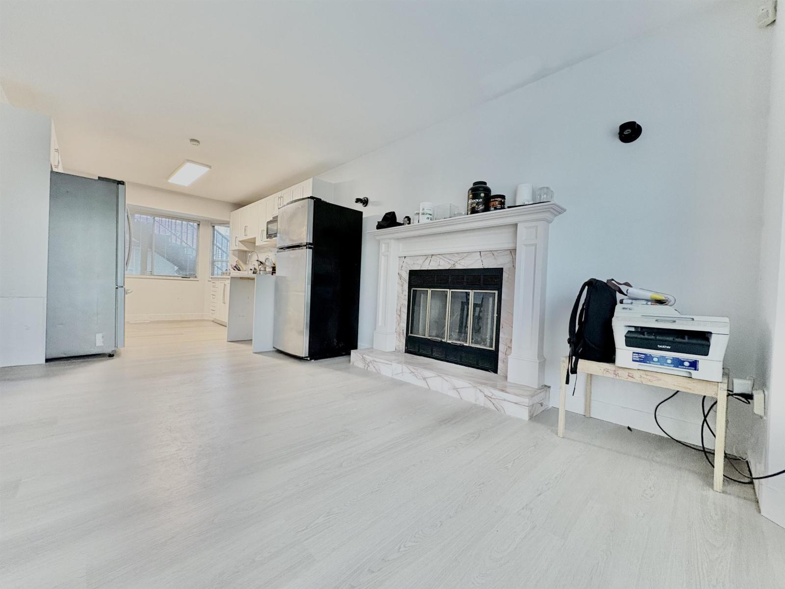 13346 92 Avenue, Surrey, British Columbia  V3V 7S9 - Photo 3 - R3101377