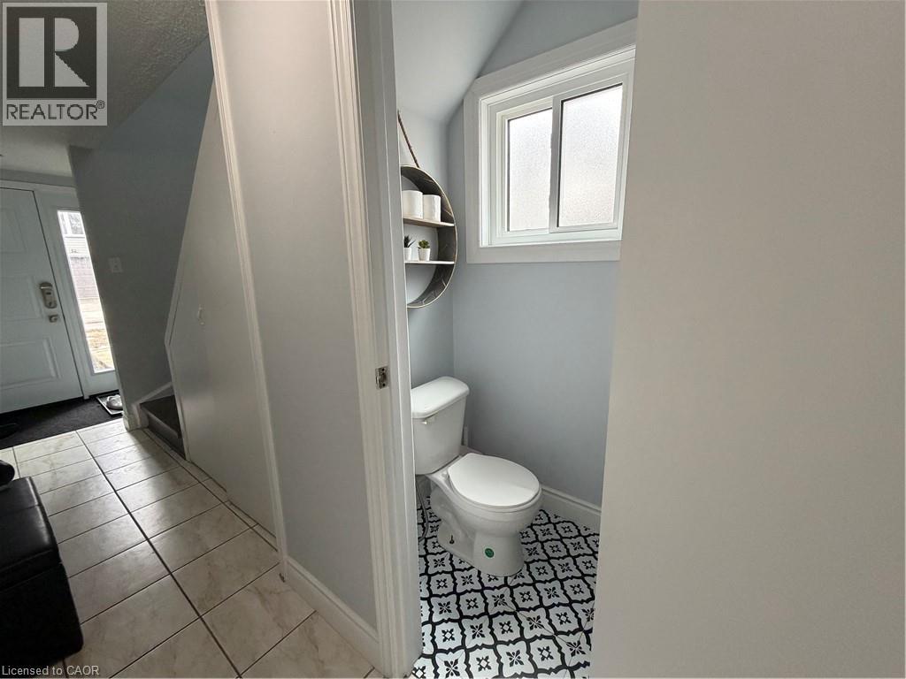 46 Cedarwoods Crescent Unit# 42, Kitchener, Ontario  N2C 2L7 - Photo 3 - 40813892