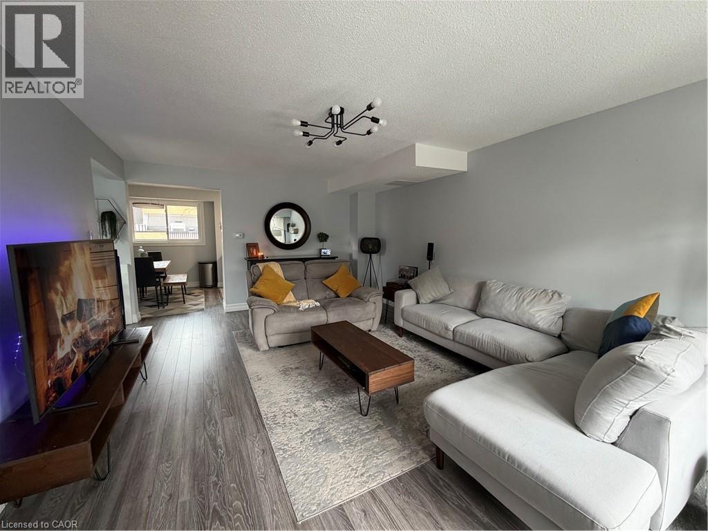 46 Cedarwoods Crescent Unit# 42, Kitchener, Ontario  N2C 2L7 - Photo 6 - 40813892