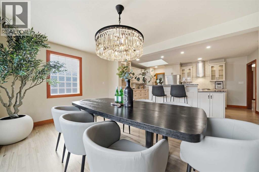 2208 31 Street SW, Calgary, Alberta  T3E 2N4 - Photo 14 - A2289567