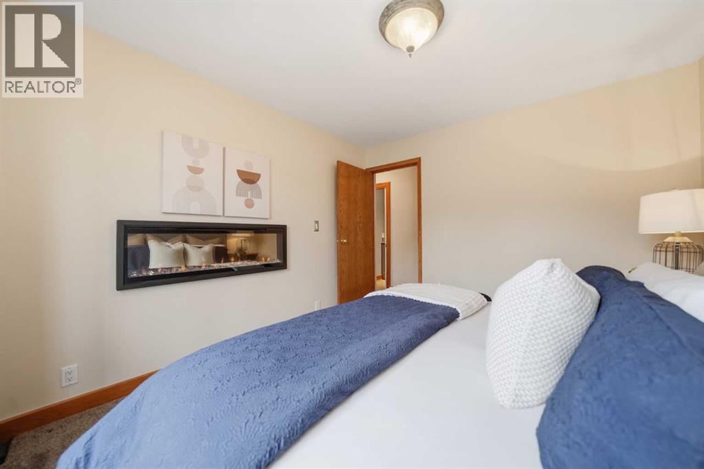 2208 31 Street SW, Calgary, Alberta  T3E 2N4 - Photo 18 - A2289567