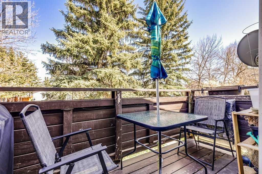 A, 109 Stanley Avenue, Okotoks, Alberta  T1S 1H8 - Photo 4 - A2292521