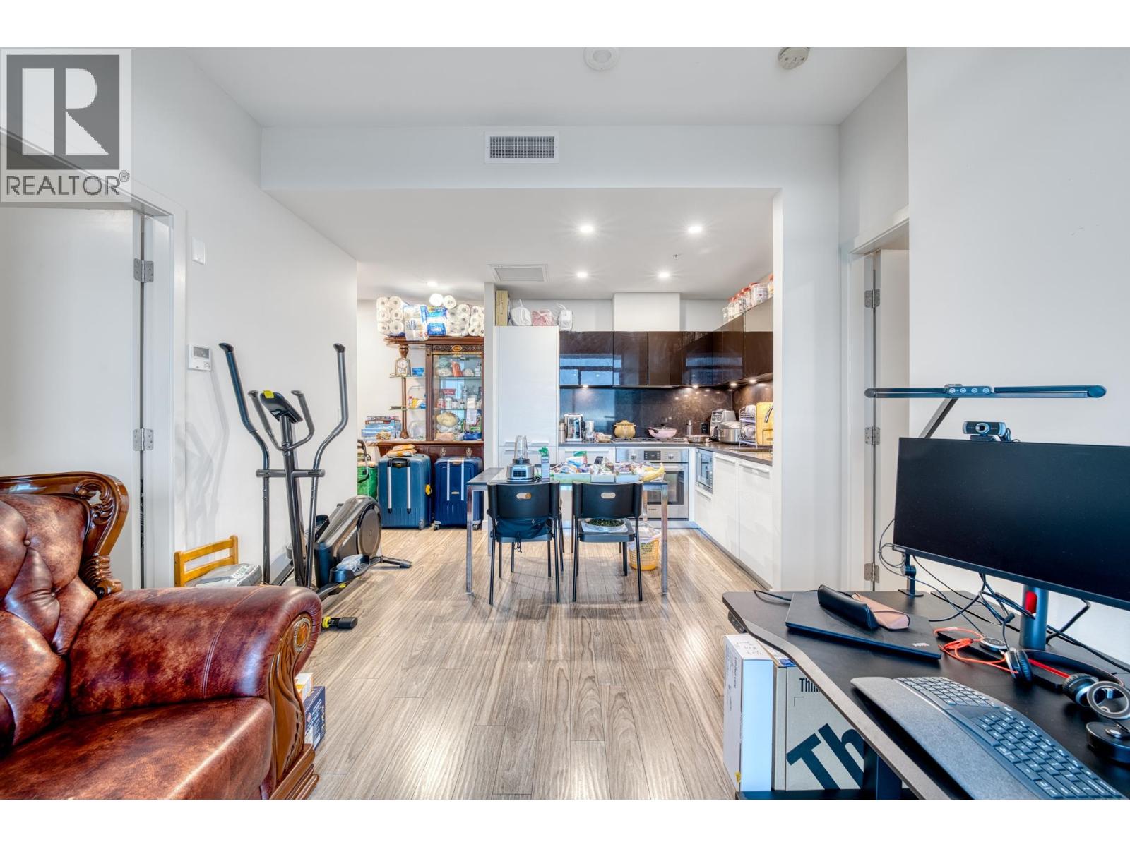 3104 6383 Mckay Avenue, Burnaby, British Columbia  V5H 0H8 - Photo 5 - R3098070