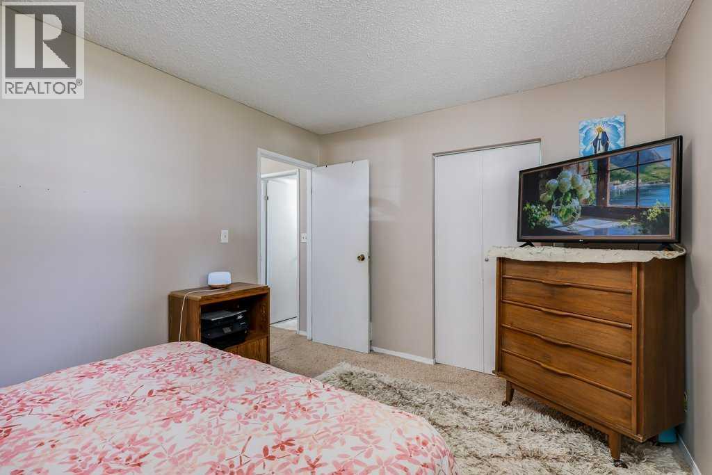 A, 109 Stanley Avenue, Okotoks, Alberta  T1S 1H8 - Photo 16 - A2292521