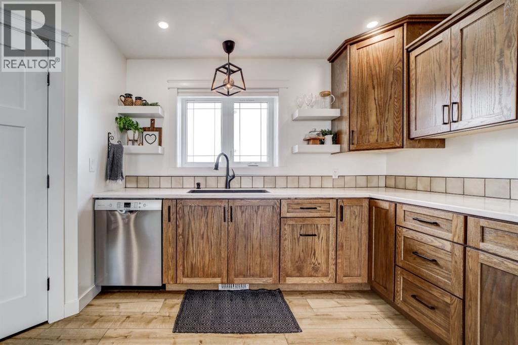 92008 Range Road 195, Rural Lethbridge County, Alberta  T1M 1M9 - Photo 12 - A2277079