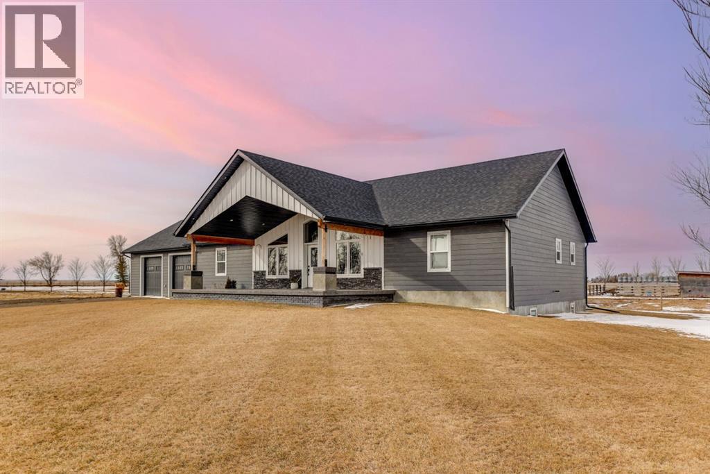 92008 Range Road 195, Rural Lethbridge County, Alberta  T1M 1M9 - Photo 2 - A2277079