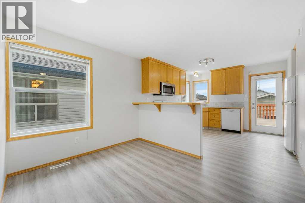 22 Lanterman Close, Red Deer, Alberta  T4R 3K3 - Photo 17 - A2294425