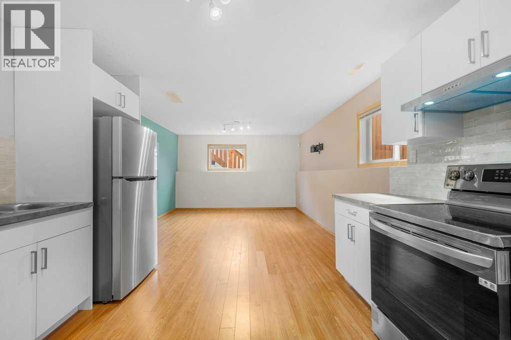 22 Lanterman Close, Red Deer, Alberta  T4R 3K3 - Photo 33 - A2294425