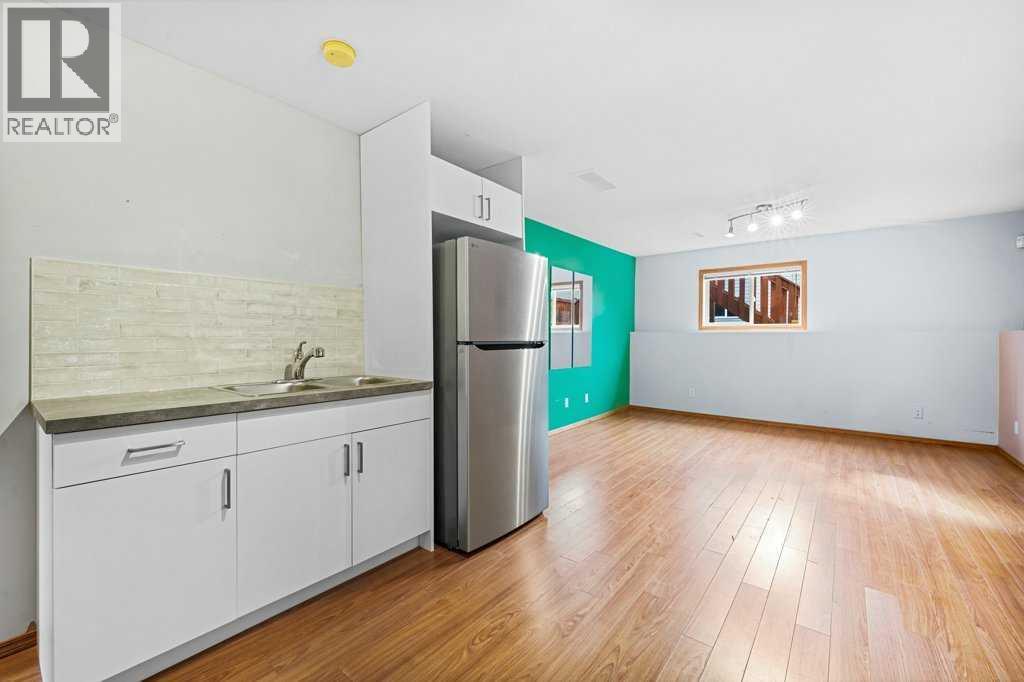 22 Lanterman Close, Red Deer, Alberta  T4R 3K3 - Photo 35 - A2294425