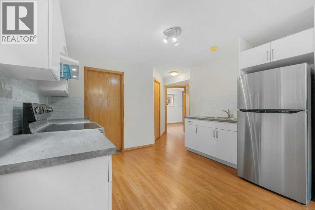 22 Lanterman Close, Red Deer, Alberta  T4R 3K3 - Photo 32 - A2294425