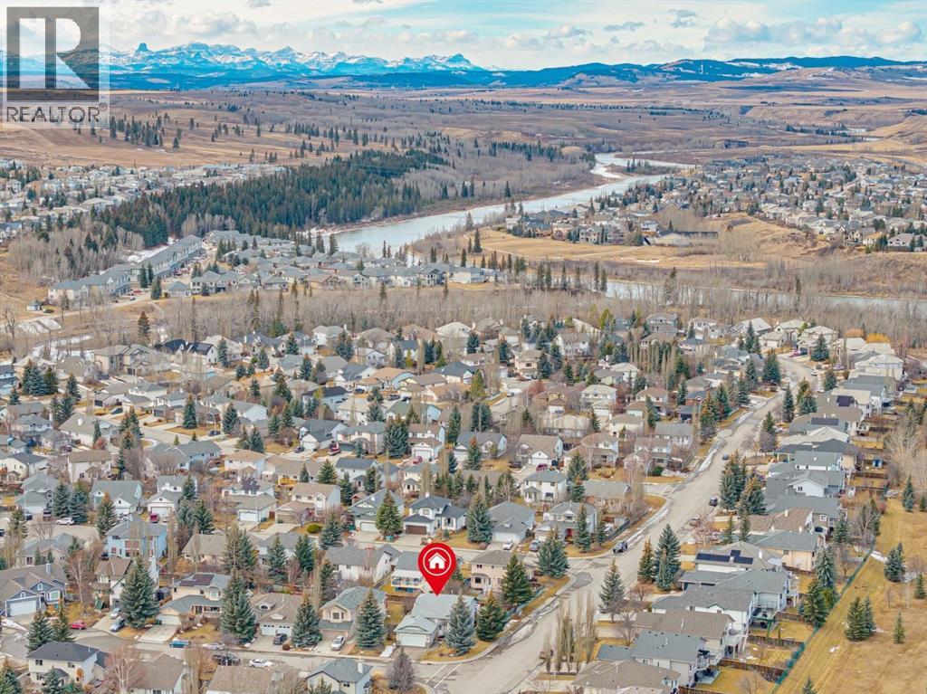 2 Bow Place, Cochrane, Alberta  T4C 1M9 - Photo 39 - A2292808