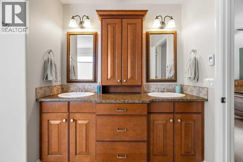 274 Somme Avenue SW, Calgary, Alberta  T2T 5J9 - Photo 25 - A2294306