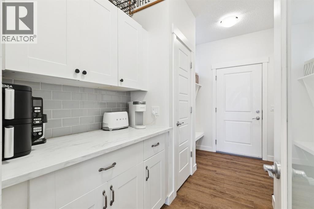 30 Mount Rae Terrace, Okotoks, Alberta  T1S 0M6 - Photo 16 - A2295349