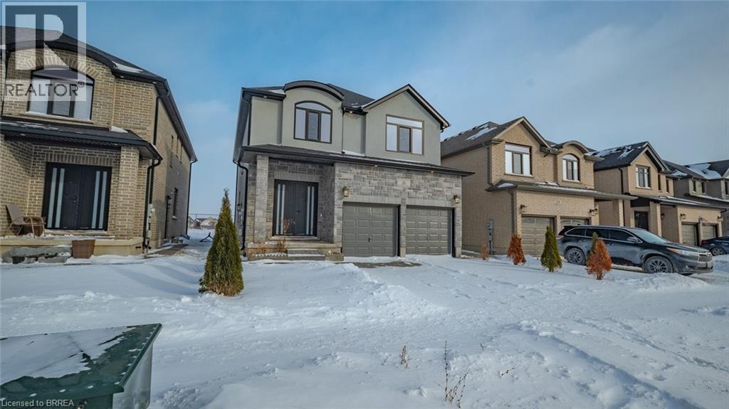 26 GRANDVILLE Circle, Paris, Ontario
