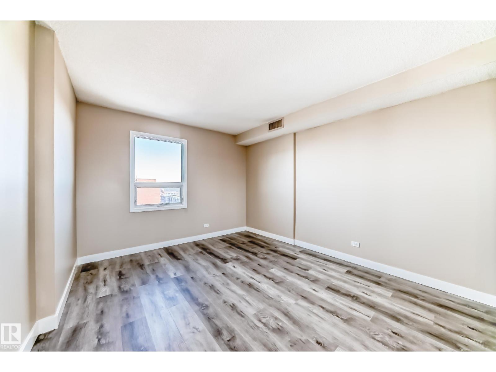 #1207 10140 120 St Nw Nw, Edmonton, Alberta  T5K 1Z8 - Photo 24 - E4477037