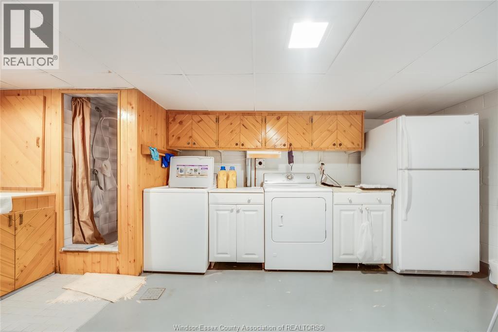 10682 Keating Crescent, Windsor, Ontario  N8R 1T5 - Photo 32 - 26003162