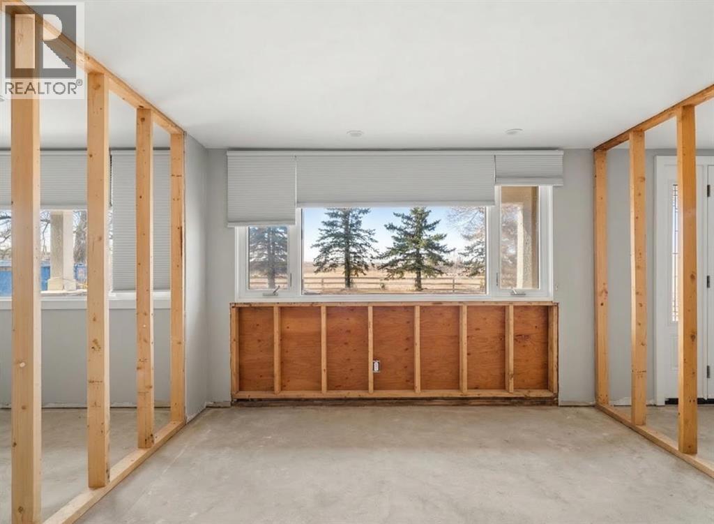 200, 32060 Dunbow Road E, Rural Foothills County, Alberta  T1S 4X5 - Photo 9 - A2294675