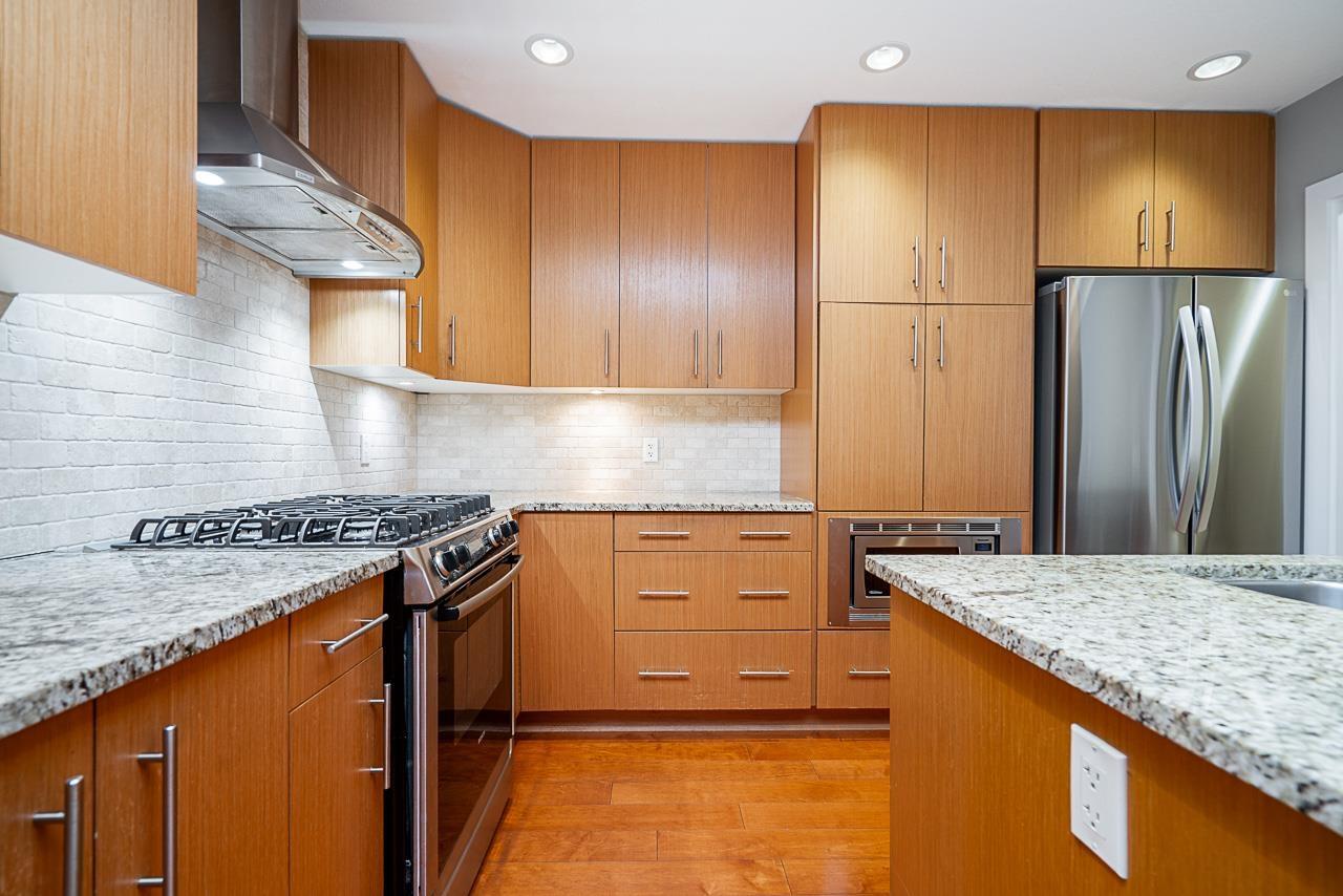 207 16421 64 Avenue, Surrey, British Columbia V3S 6V7 - Photo 11 - R3077391