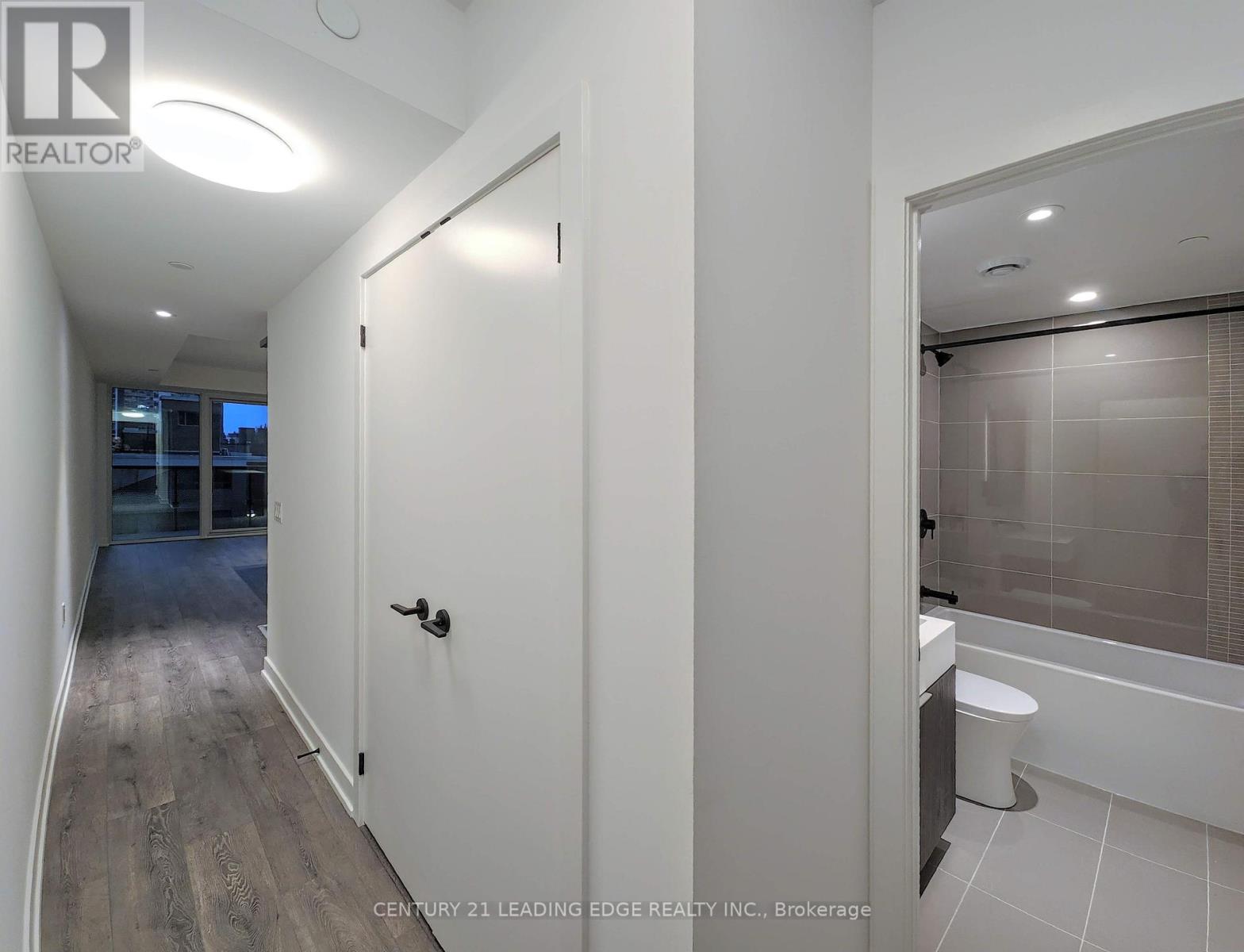 412 N - 117 Broadway Avenue, Toronto, Ontario  M4P 1V3 - Photo 8 - C12907076
