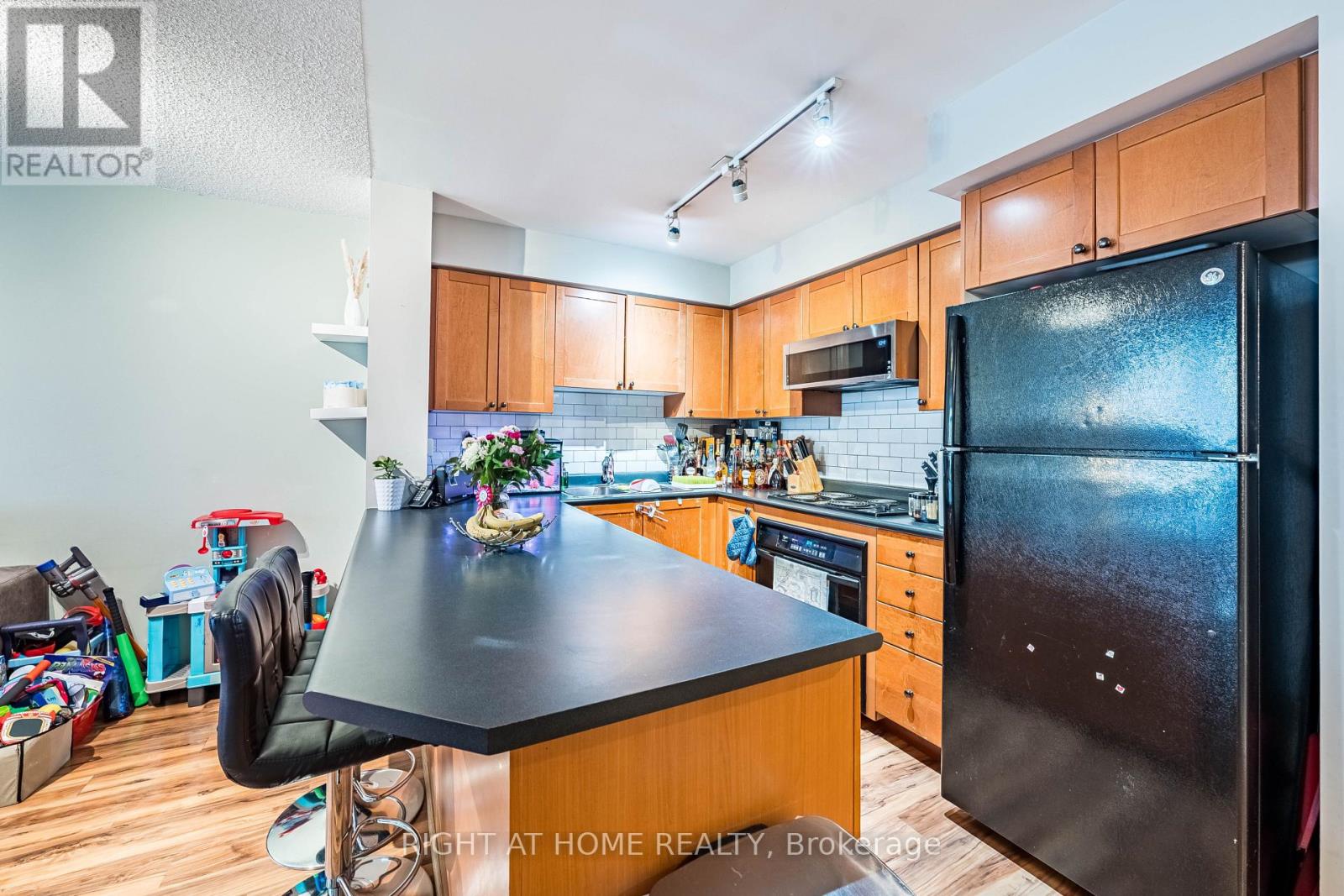 602 - 18 Stafford Street, Toronto, Ontario  M5V 3W4 - Photo 14 - C12907082