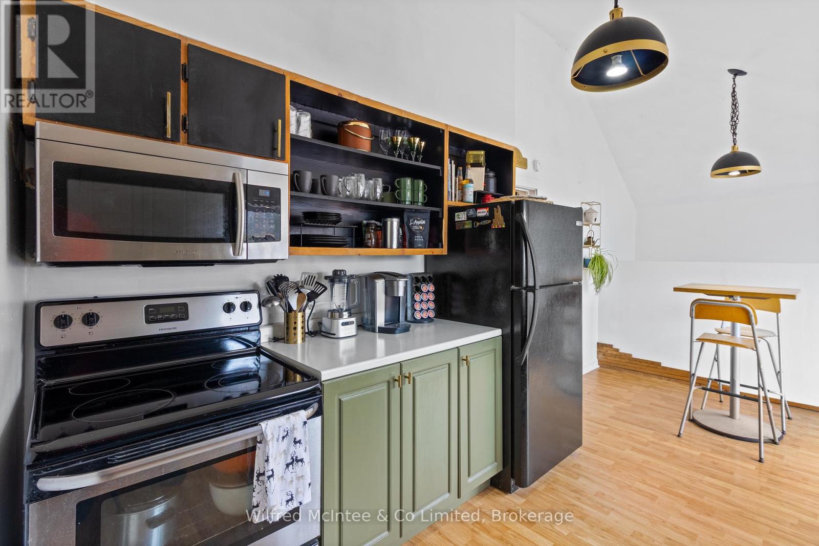 452 Queen Street, Kincardine, Ontario  N2Z 2J3 - Photo 14 - X12907078