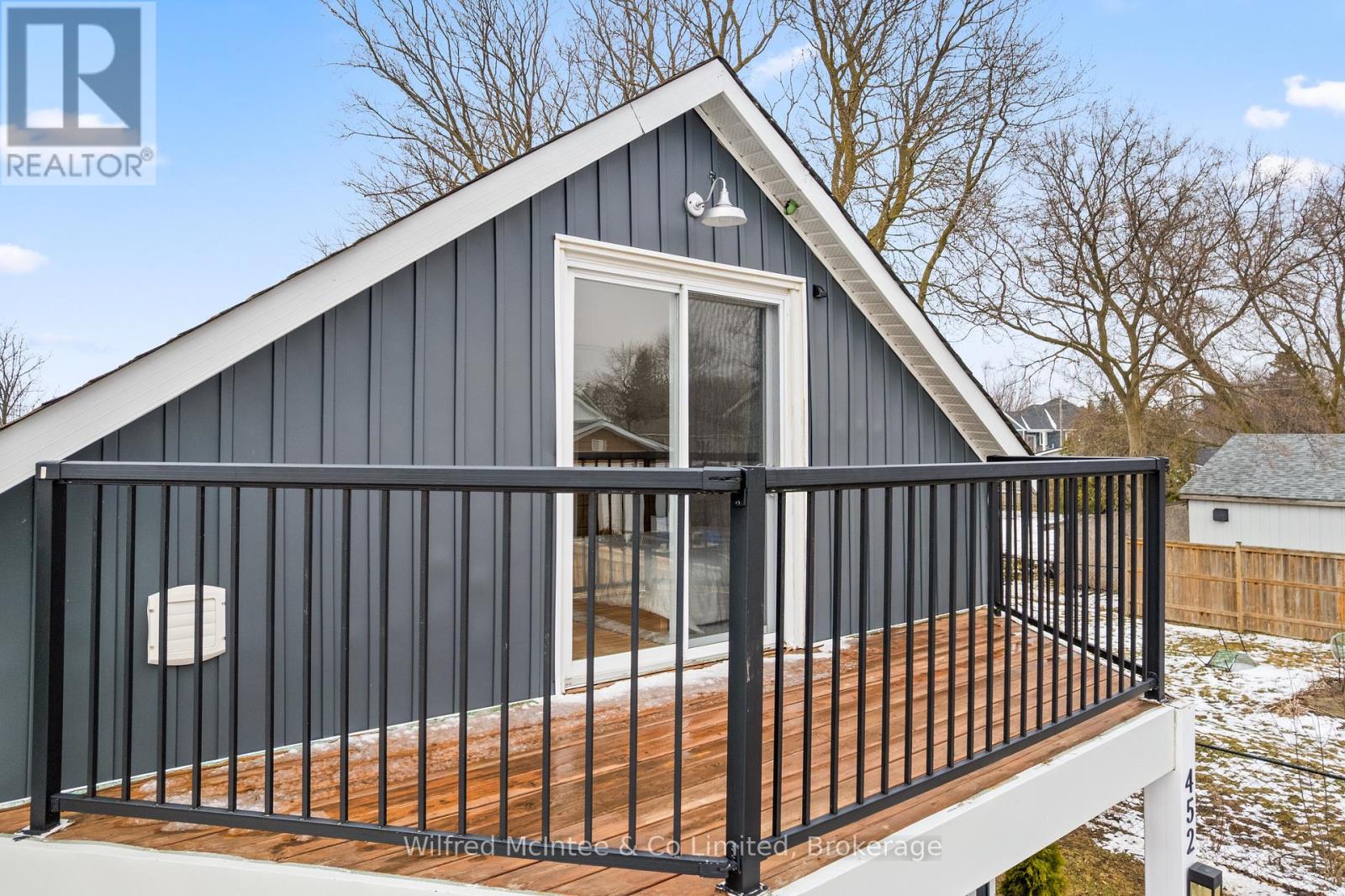 452 Queen Street, Kincardine, Ontario  N2Z 2J3 - Photo 28 - X12907078