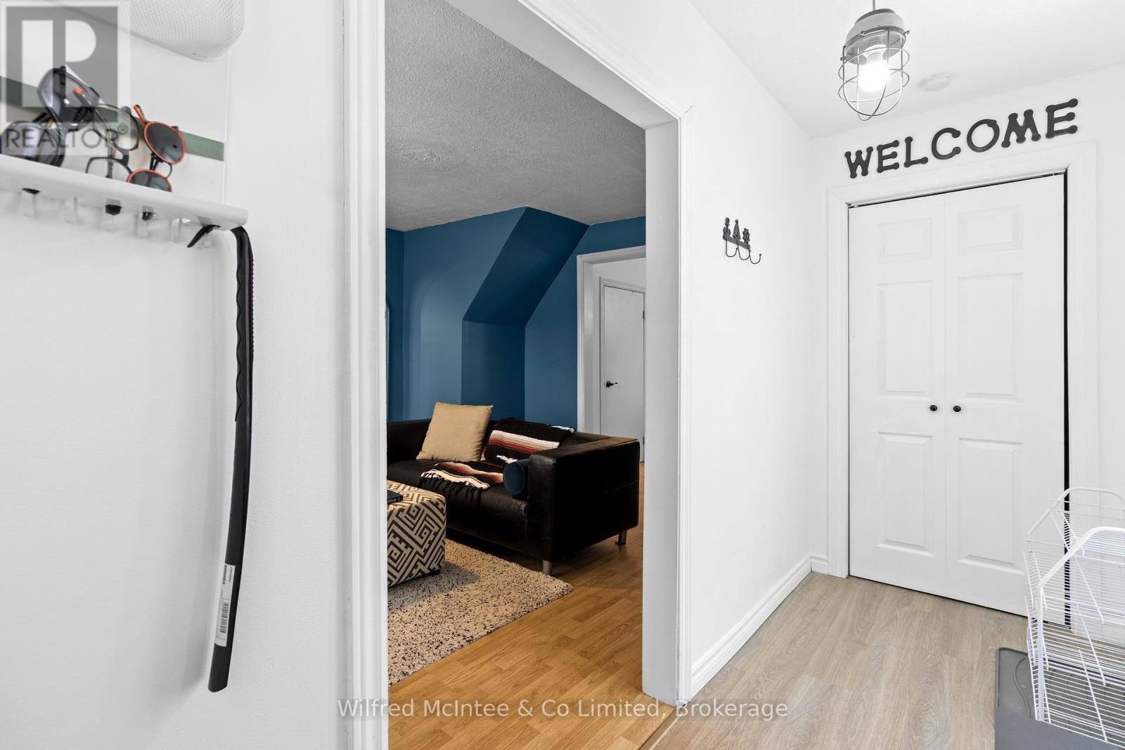 452 Queen Street, Kincardine, Ontario  N2Z 2J3 - Photo 6 - X12907078