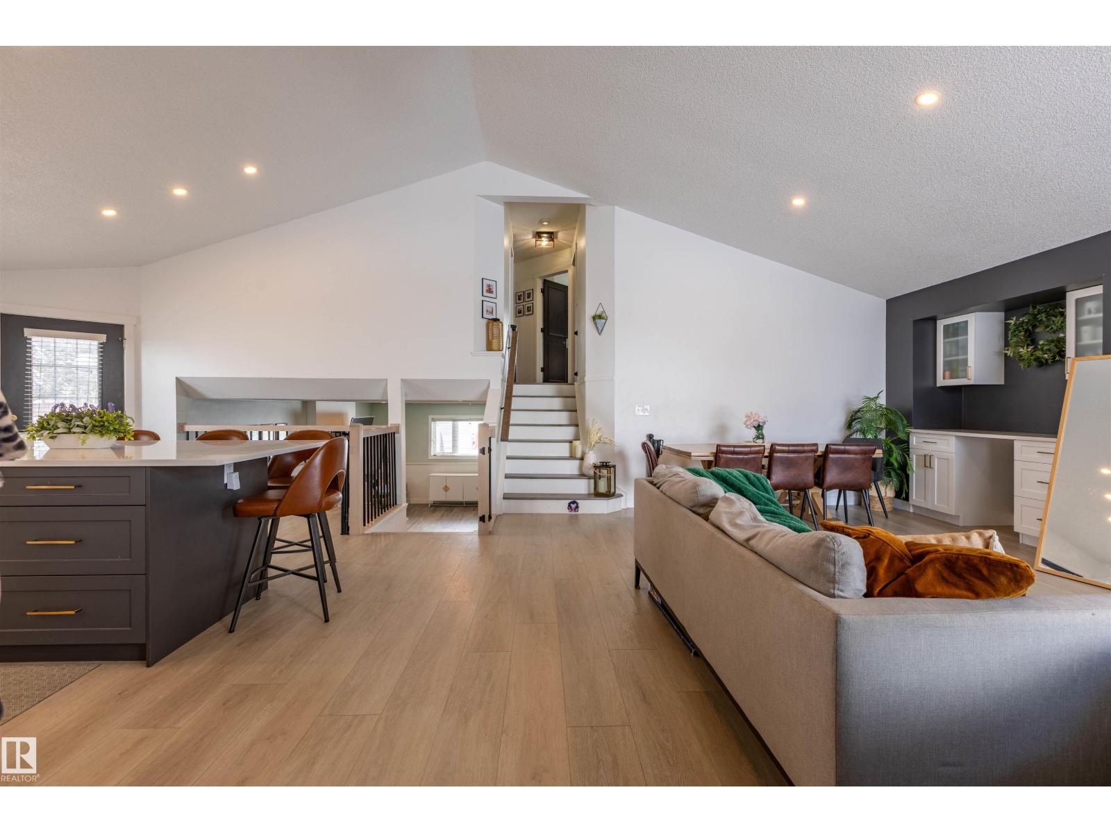 38 Desmarais Cr, St. Albert, Alberta  T8N 5Y7 - Photo 11 - E4478601