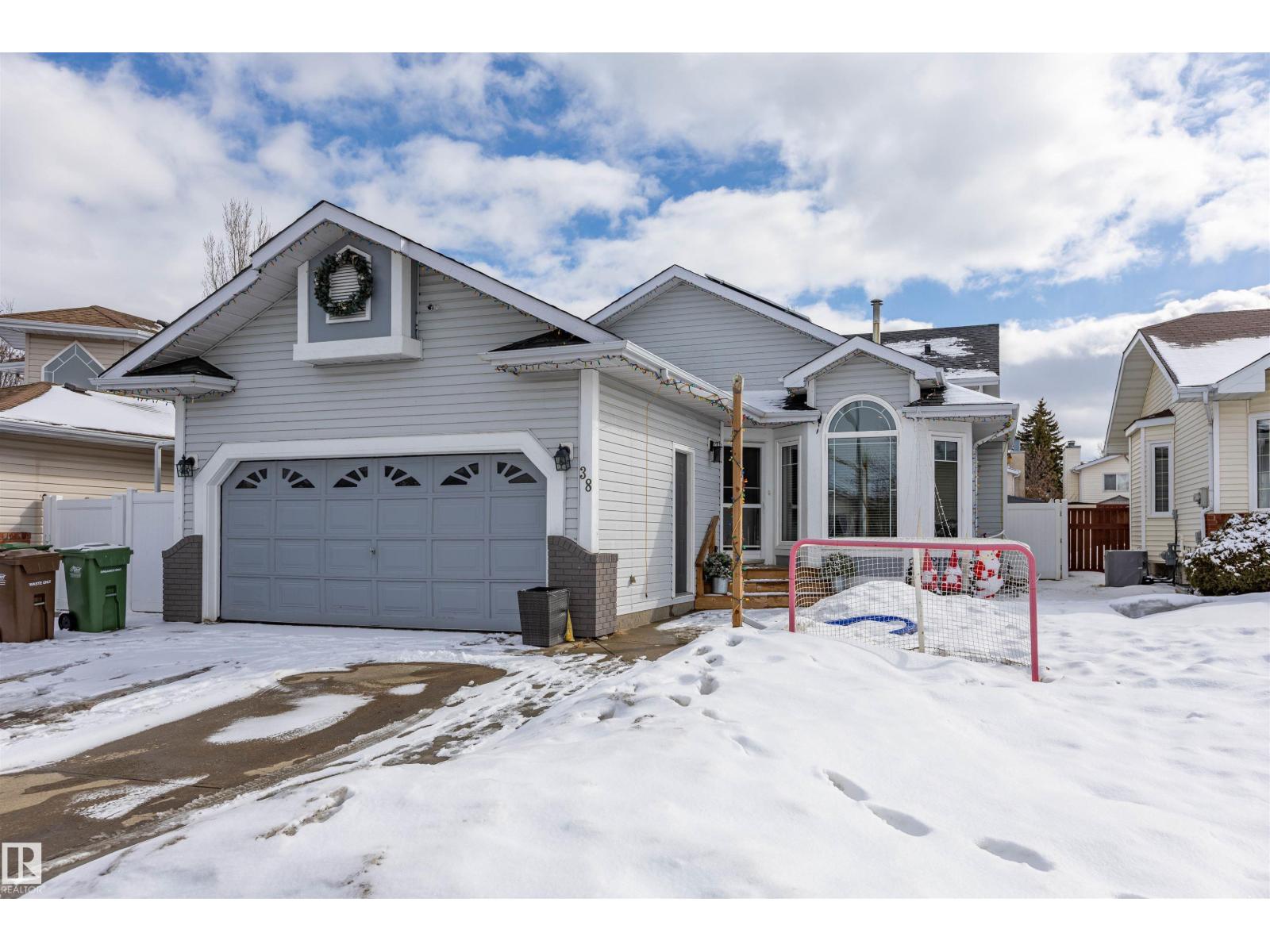 38 Desmarais Cr, St. Albert, Alberta  T8N 5Y7 - Photo 4 - E4478601