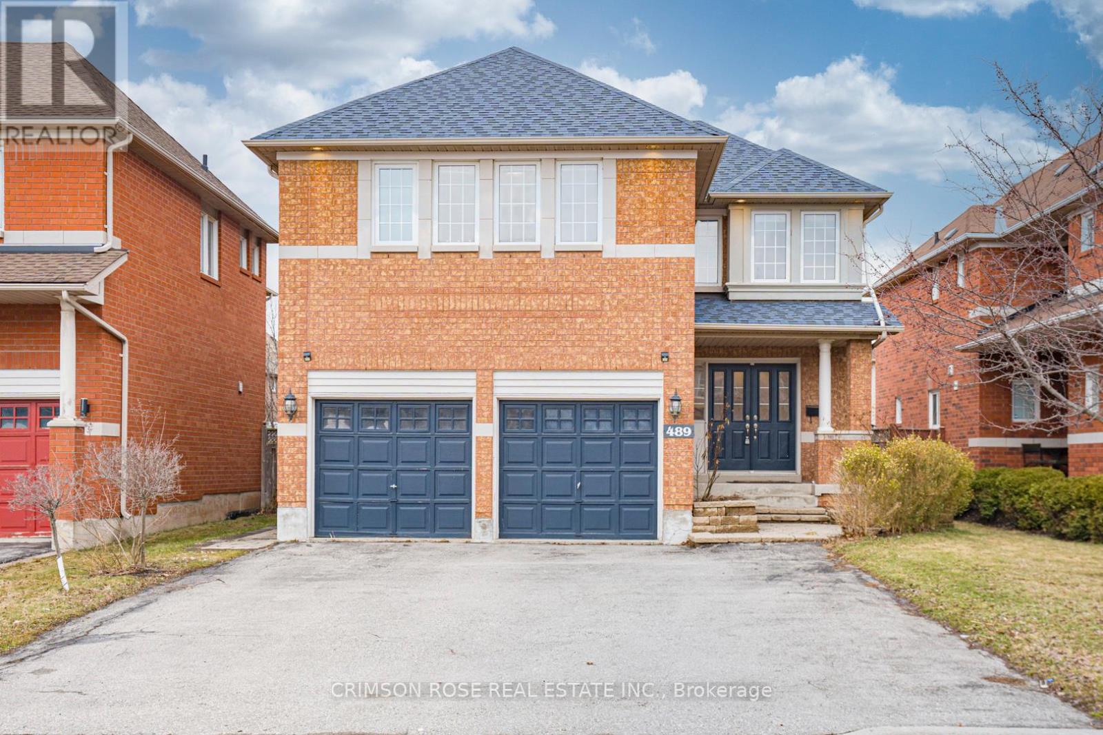 489 RAVINEVIEW WAY, Oakville, Ontario